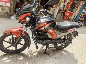 TVS Stryker 125 2018 Red