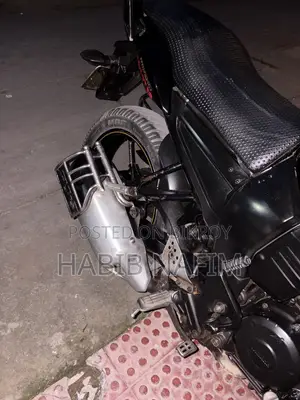 Yamaha FZ 2014 Gold