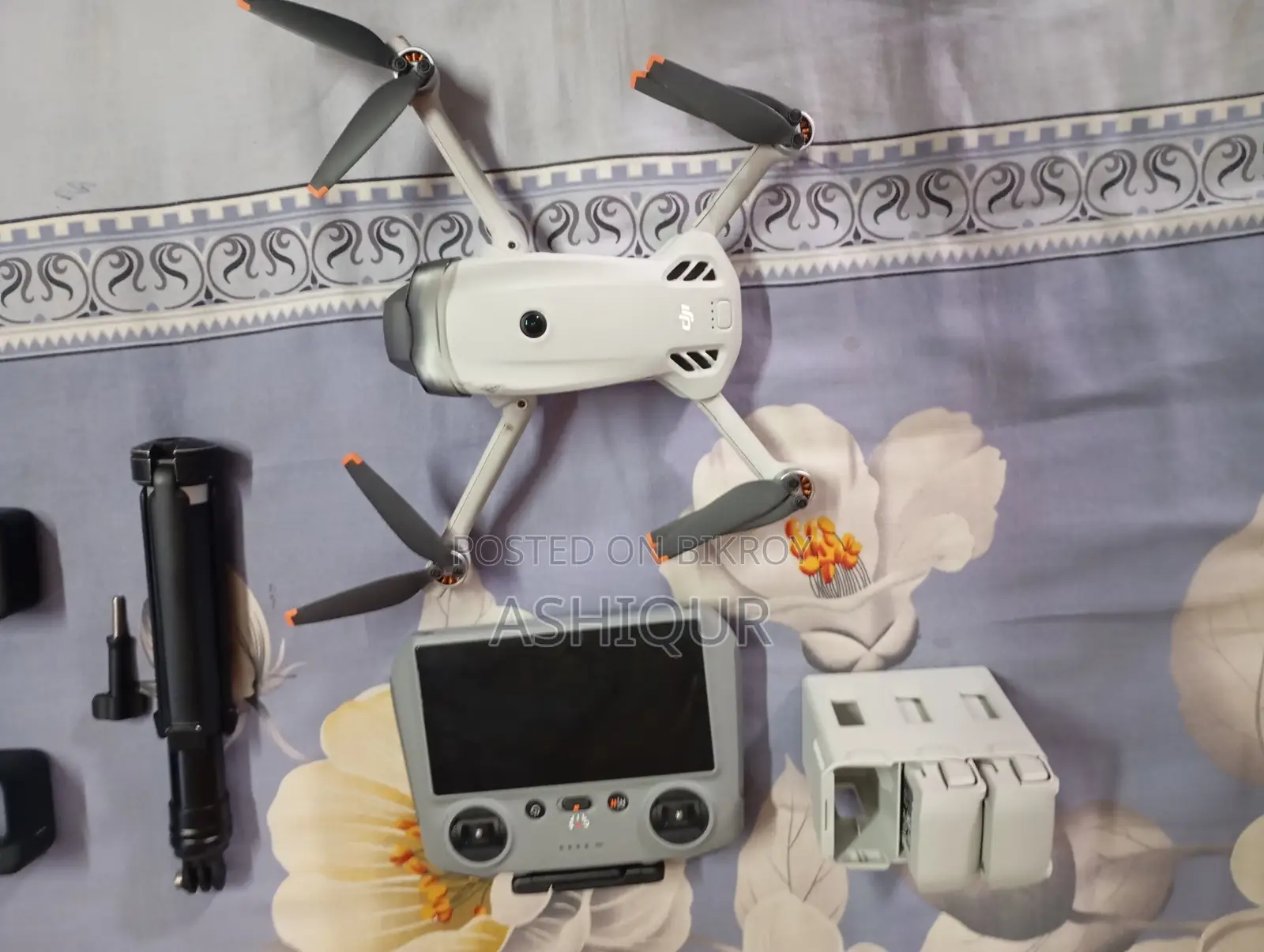 DJI Lito X1 Fly More Combo (DJI RC 2) – Used for only 2 months