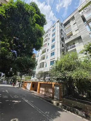 3 Bedroom Apartment in Niketan, Gulshan for sale