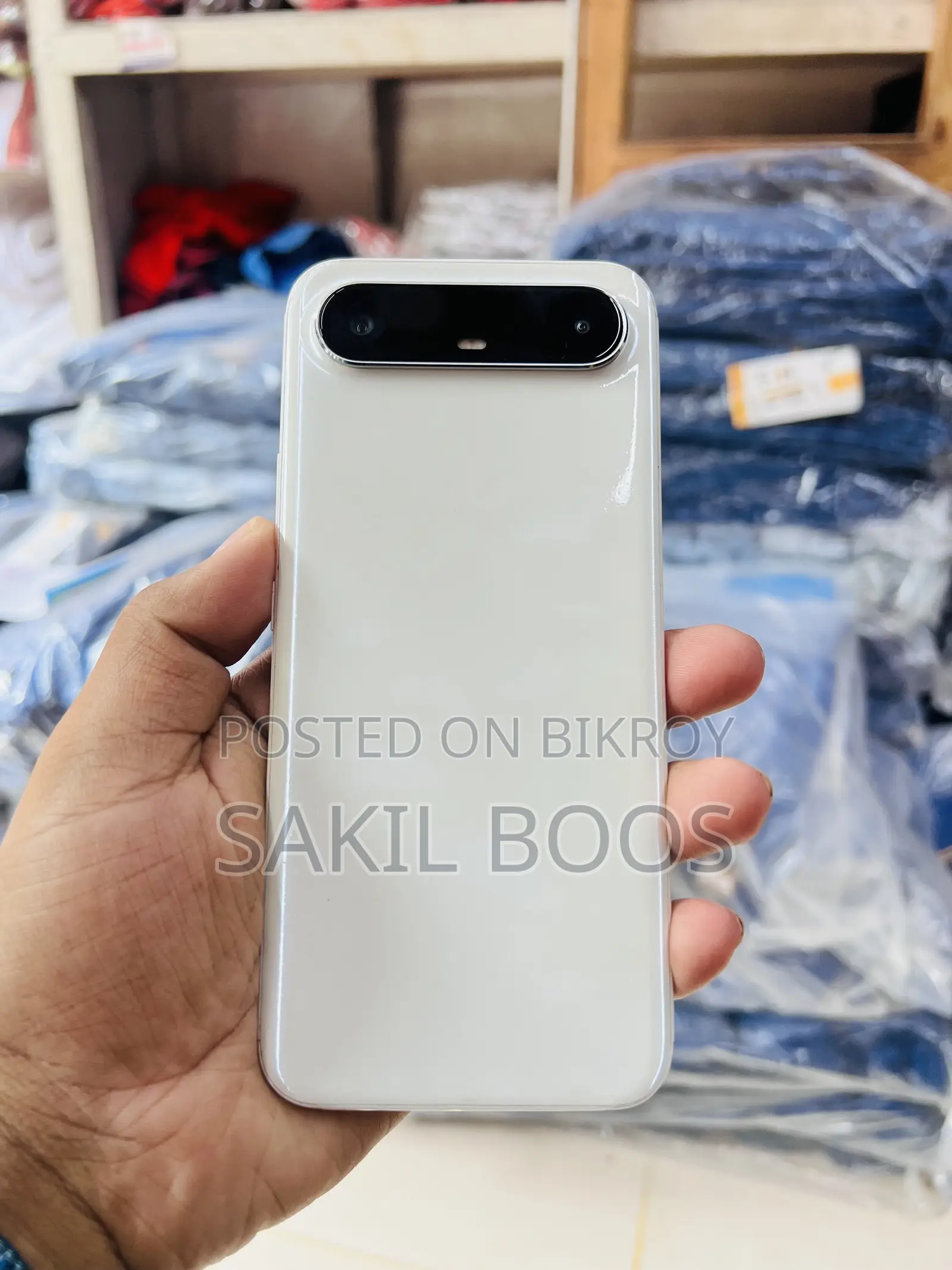 টেকনো পোভা স্লিম ৫জি ২৫৬ জিবি হোয়াইট