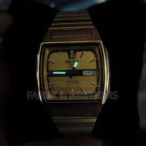 Seiko 5 Automatic Gold-Tone Watch - 21 Jewels