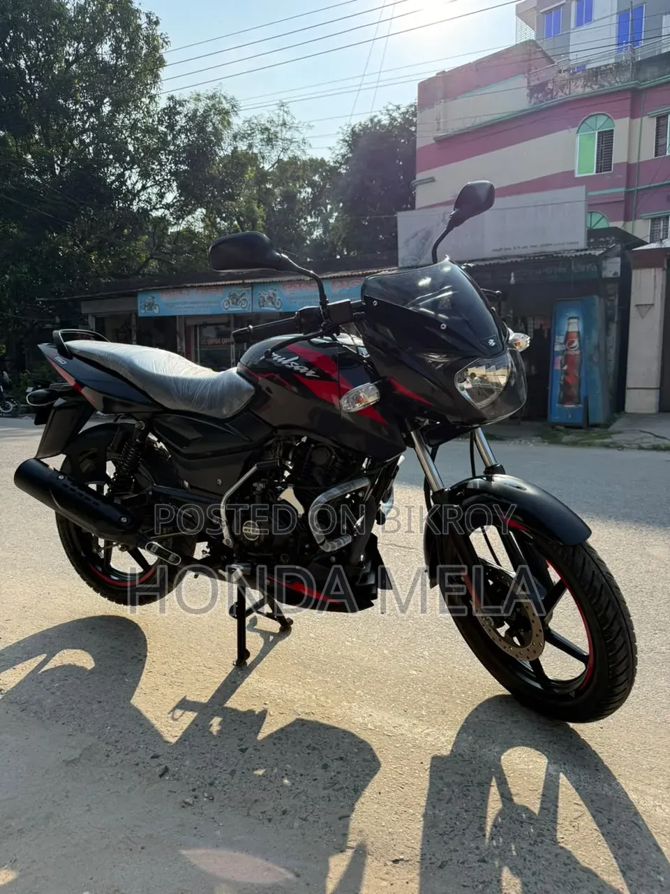 বাজাজ পালসার ১৫০ ২০২৩ কালো