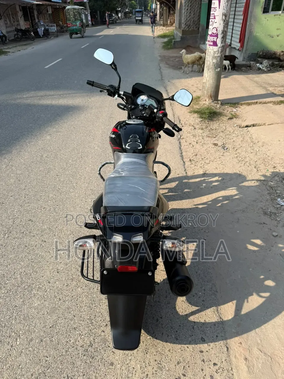 বাজাজ পালসার ১৫০ ২০২৩ কালো