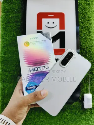 Infinix Hot 70 128 GB Silver