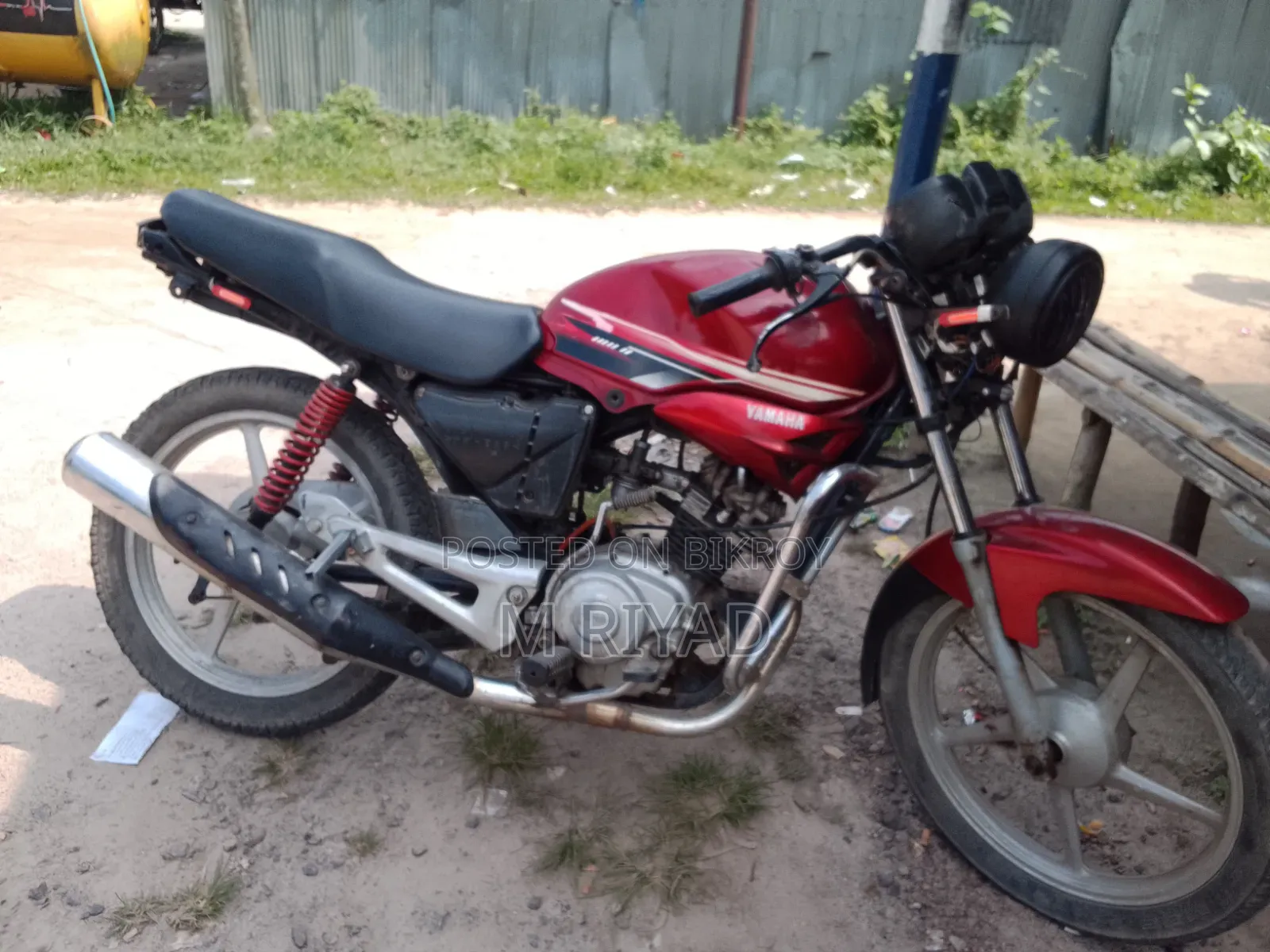 Yamaha YBR125 2006 Red