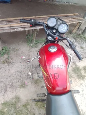 Yamaha YBR125 2006 Red