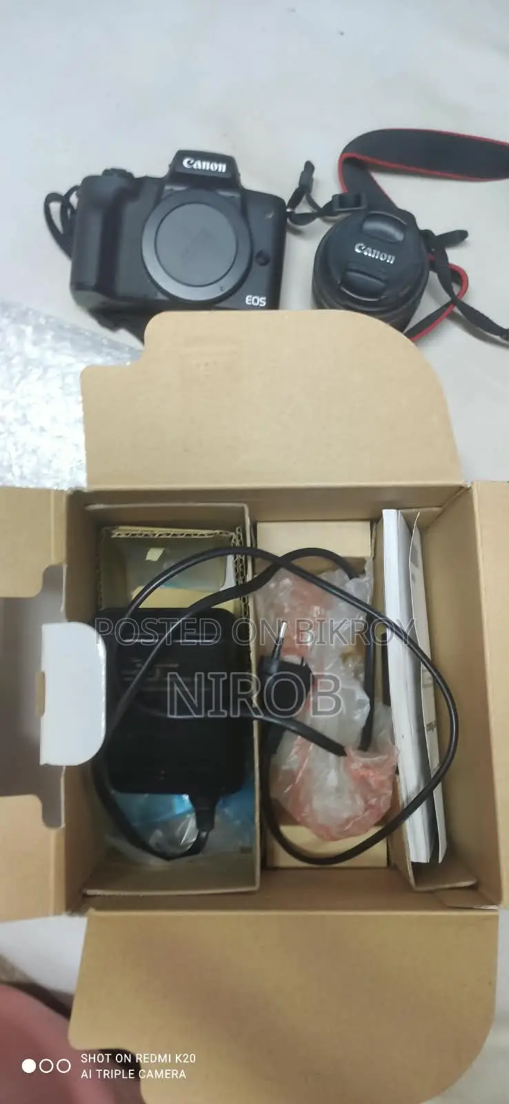 ক্যানন এম৫০ ক্যামেরা