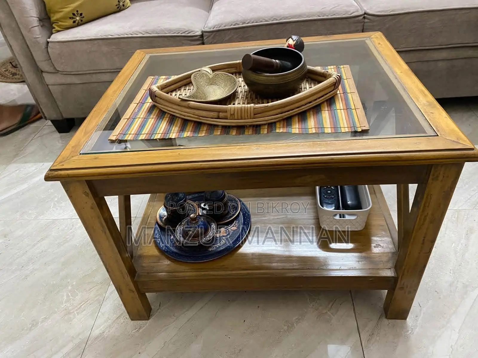 Beautiful Center Table and Side Table for Sale