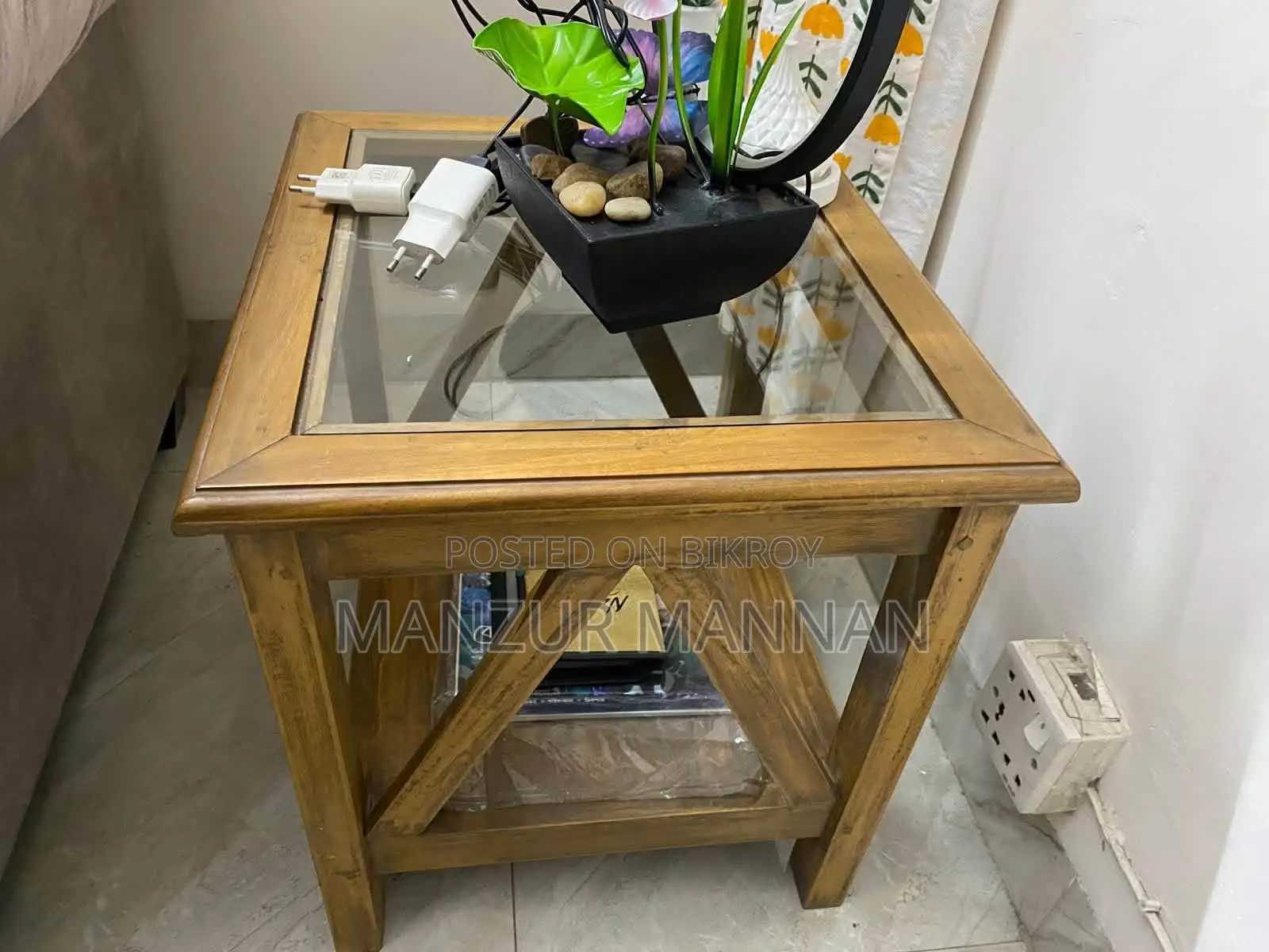 Beautiful Center Table and Side Table for Sale