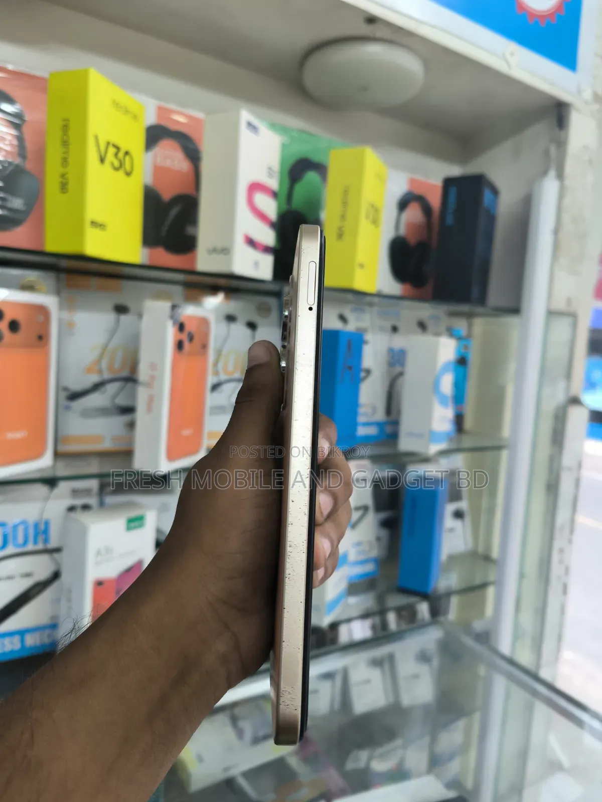 হেলিও সিম্ফনি ৪০ ১২৮ জিবি গোল্ড