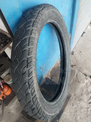 300-17 Tubeless Tyre