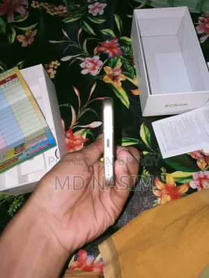 হনার ৬০০ লাইট ২৫৬ জিবি গোল্ড