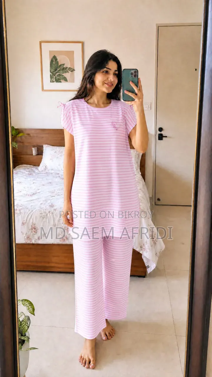 Fabric: Cotton female t shirt