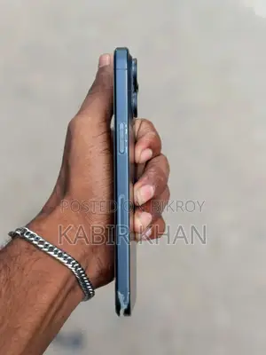 অ্যাপল আইফোন ১৫ প্রো ম্যাক্স ২৫৬ জিবি ব্ল্যাক