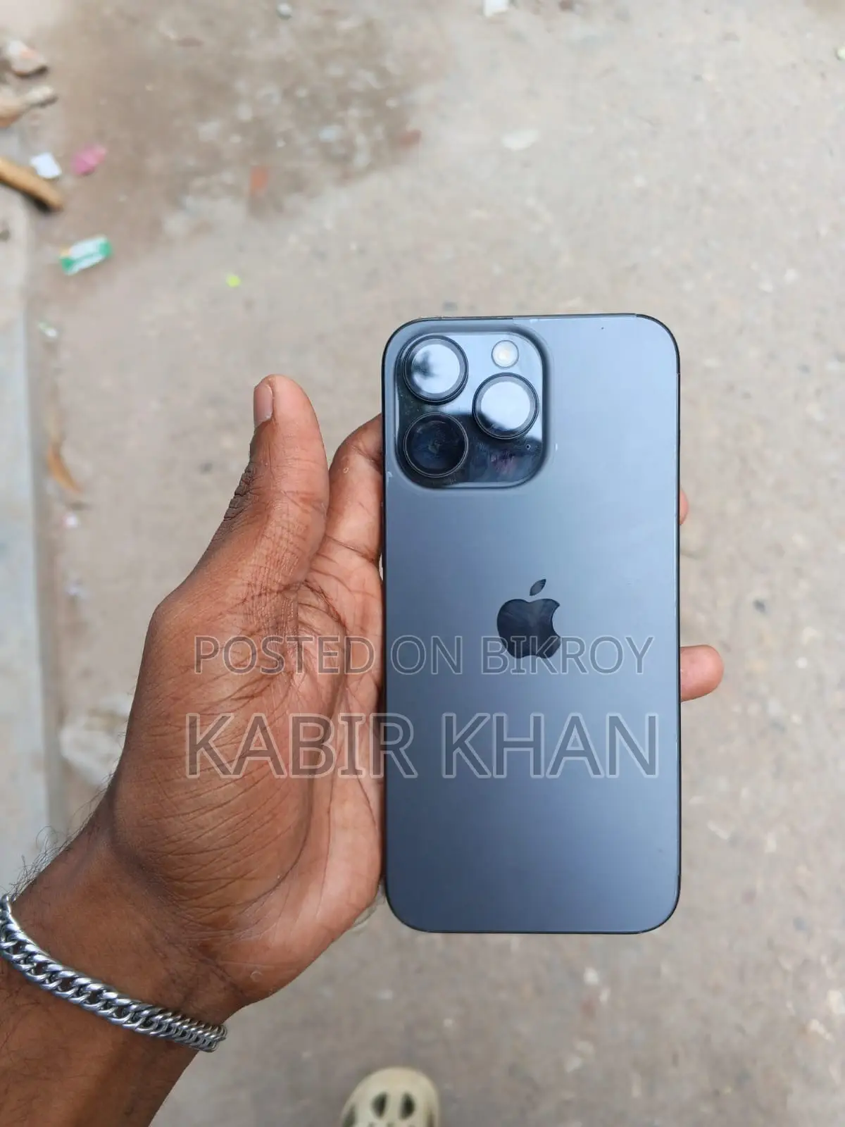 অ্যাপল আইফোন ১৫ প্রো ম্যাক্স ২৫৬ জিবি ব্ল্যাক
