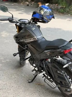 Honda Hornet 2.0 2025 Black