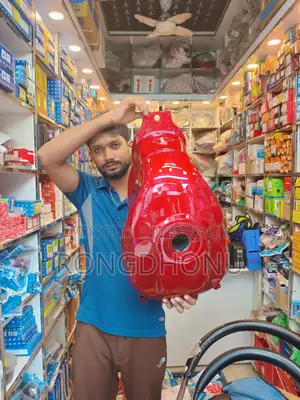 হিরো ইগনিটর লাল রঙের ফুয়েল ট্যাংক