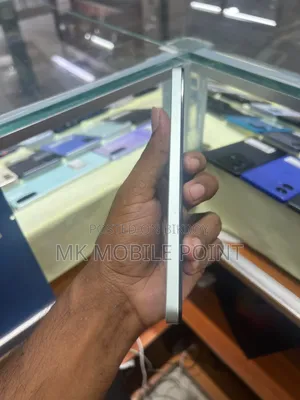 OnePlus 128 GB Green