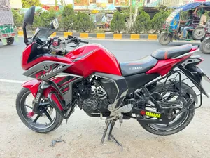 ইয়ামাহা ২০২১ রেড