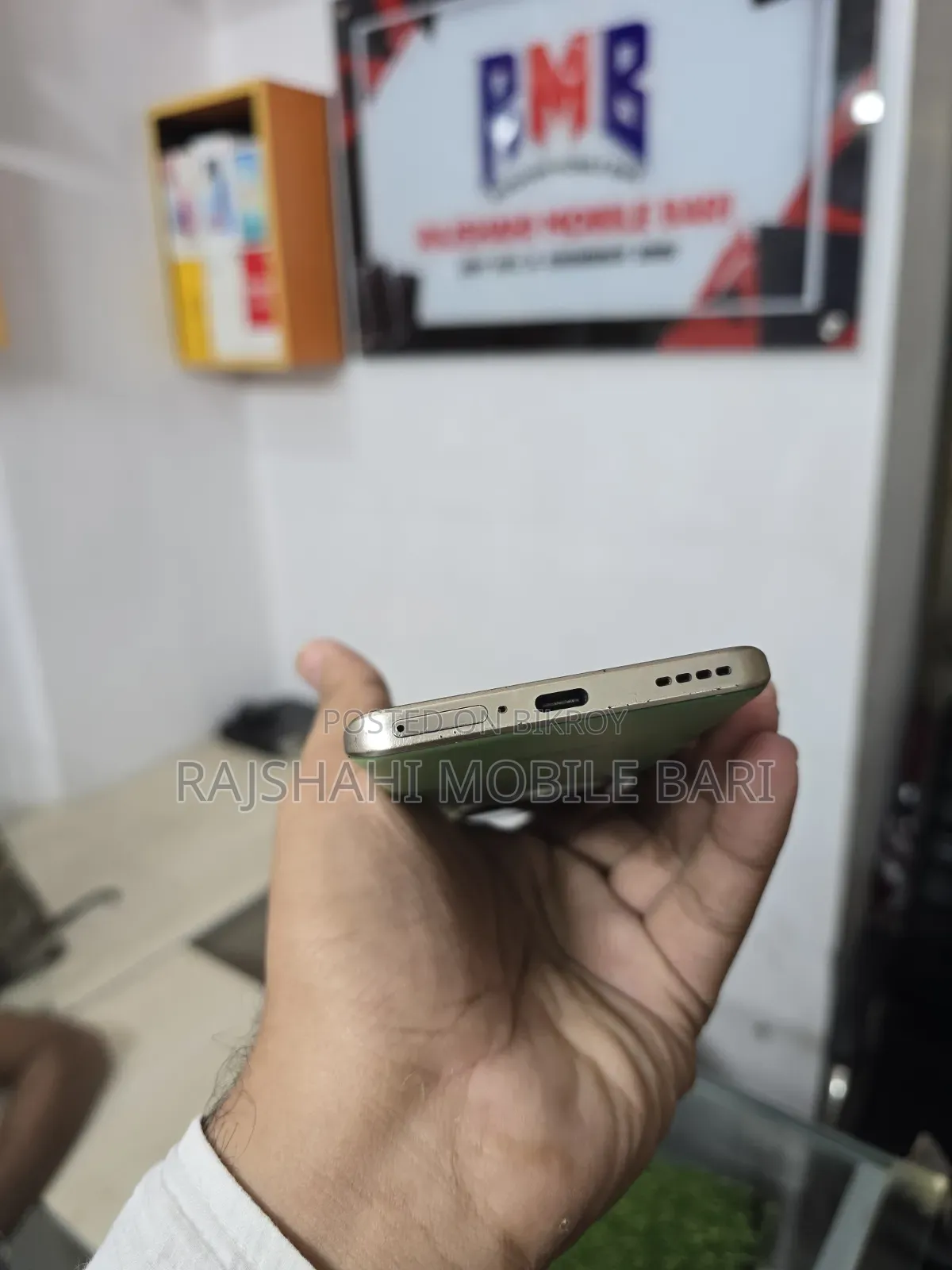 Realme 256 GB Green