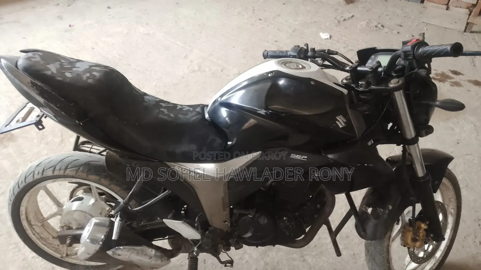 Suzuki Bike 2015 Black