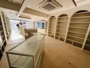 প্রাইম লোকেশনে ১২৫০ বর্গফুট দোকান ভাড়া হবে