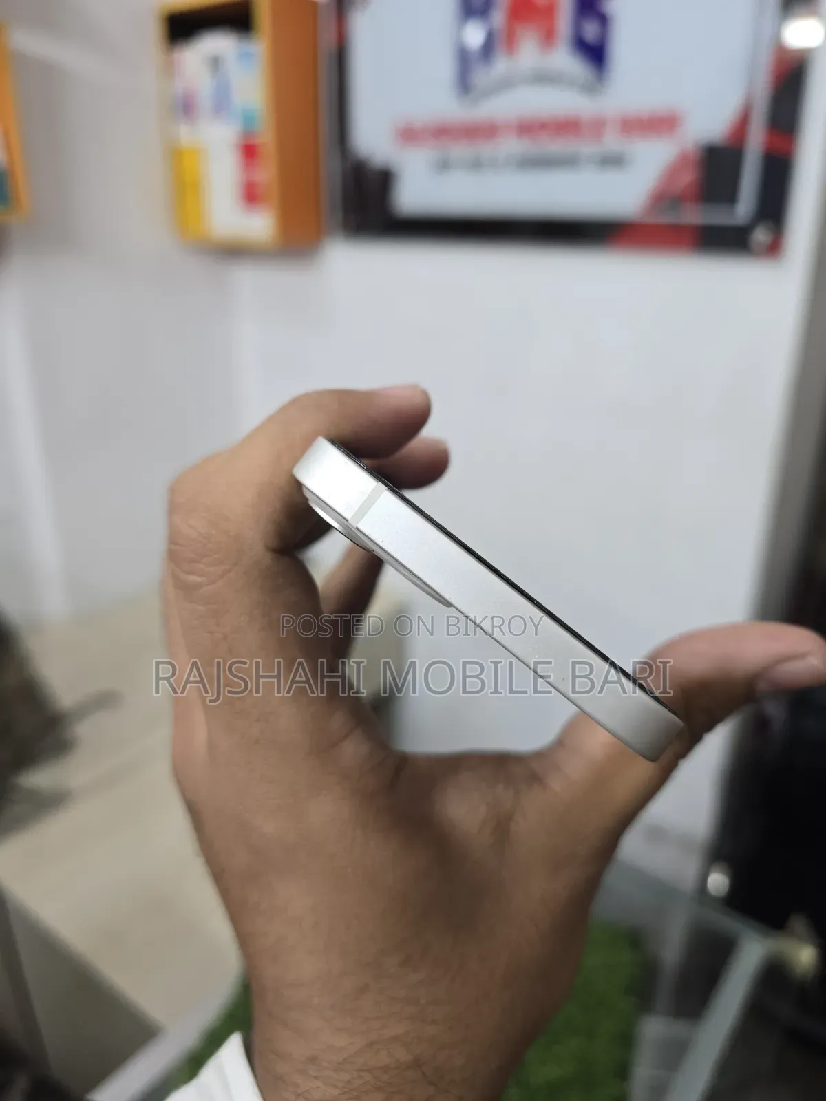 Apple iPhone 13 128 GB White