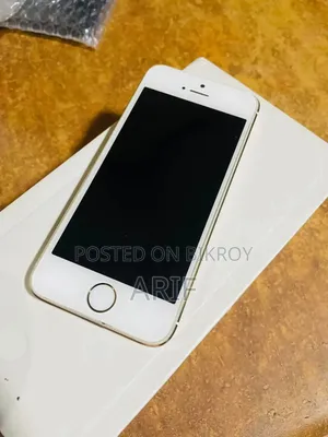 অ্যাপল আইফোন ৫এস ৬৪ জিবি গোল্ড