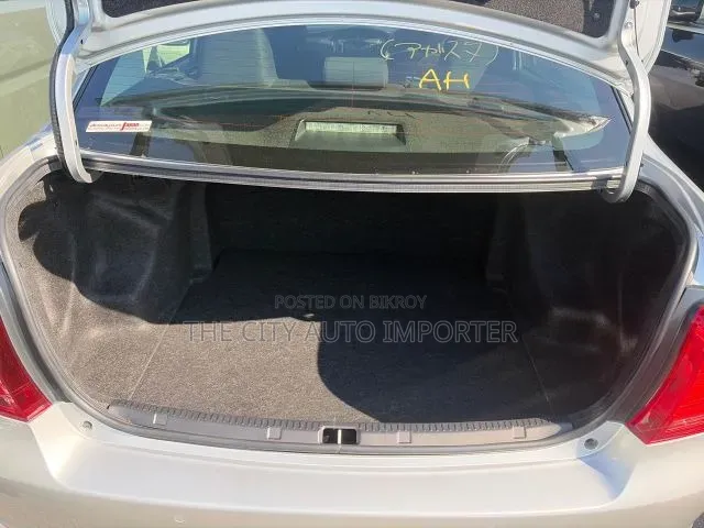 Toyota Axio 2021 Silver