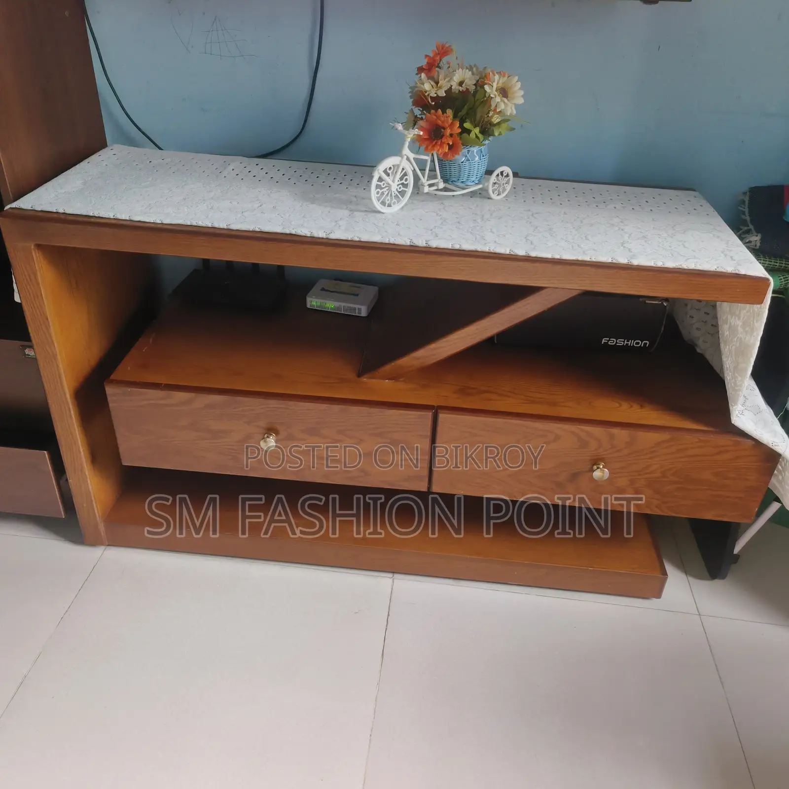TV Cabinet