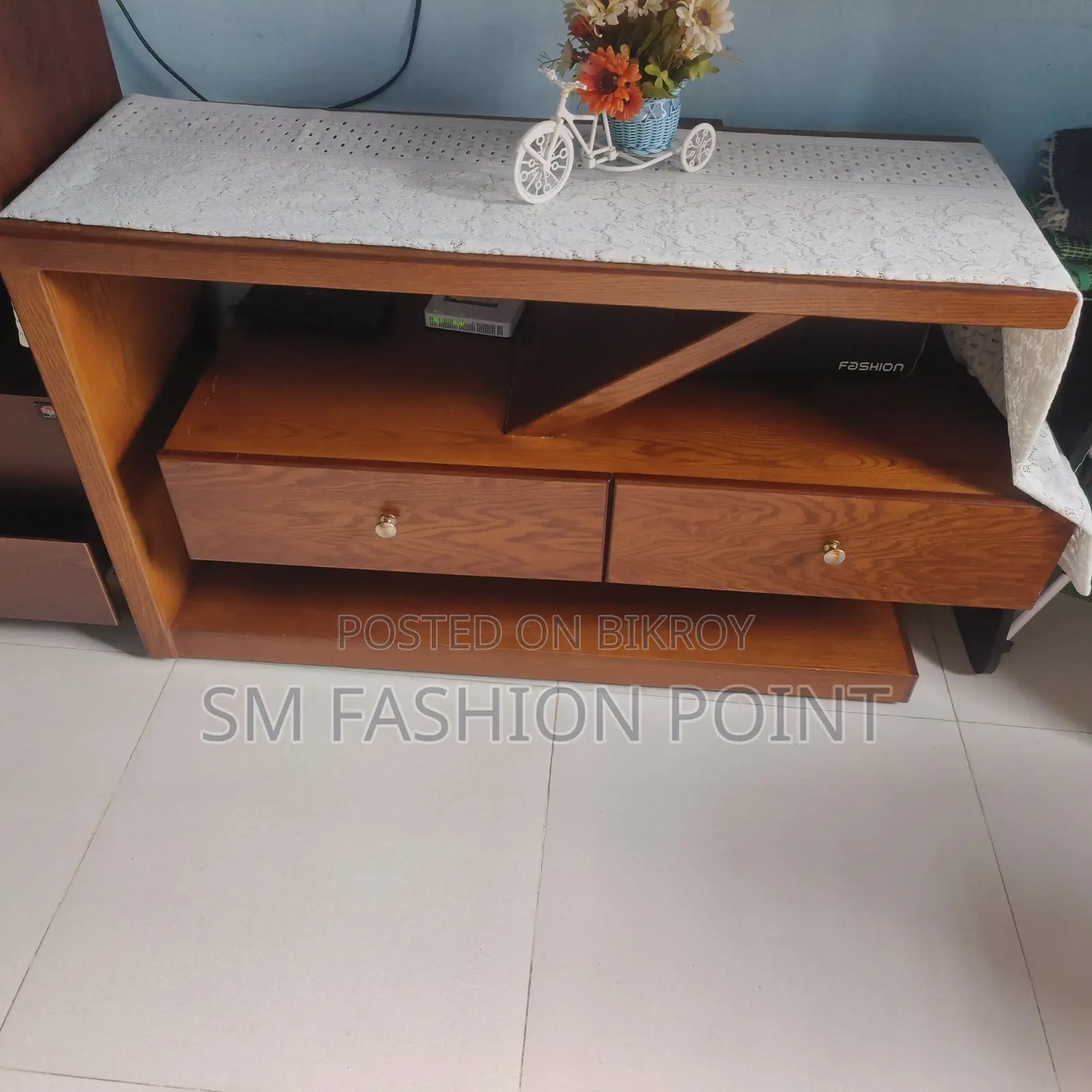 TV Cabinet