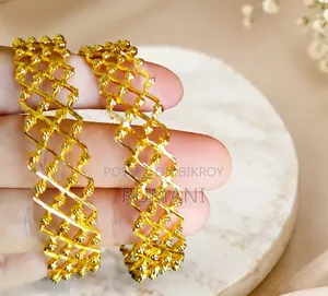 Gold Copy Bangle