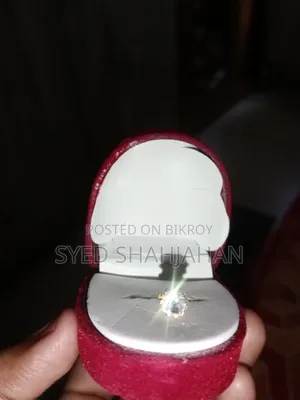 Zircon Stone Gold Plated Nospin