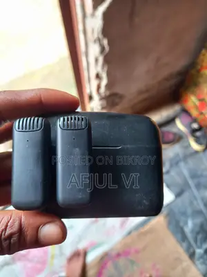 Microphone for sale, used for a very short time, selling for money