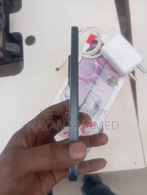 নিউ আইটেল সিটি ২০০ ১২৮ জিবি ব্ল্যাক
