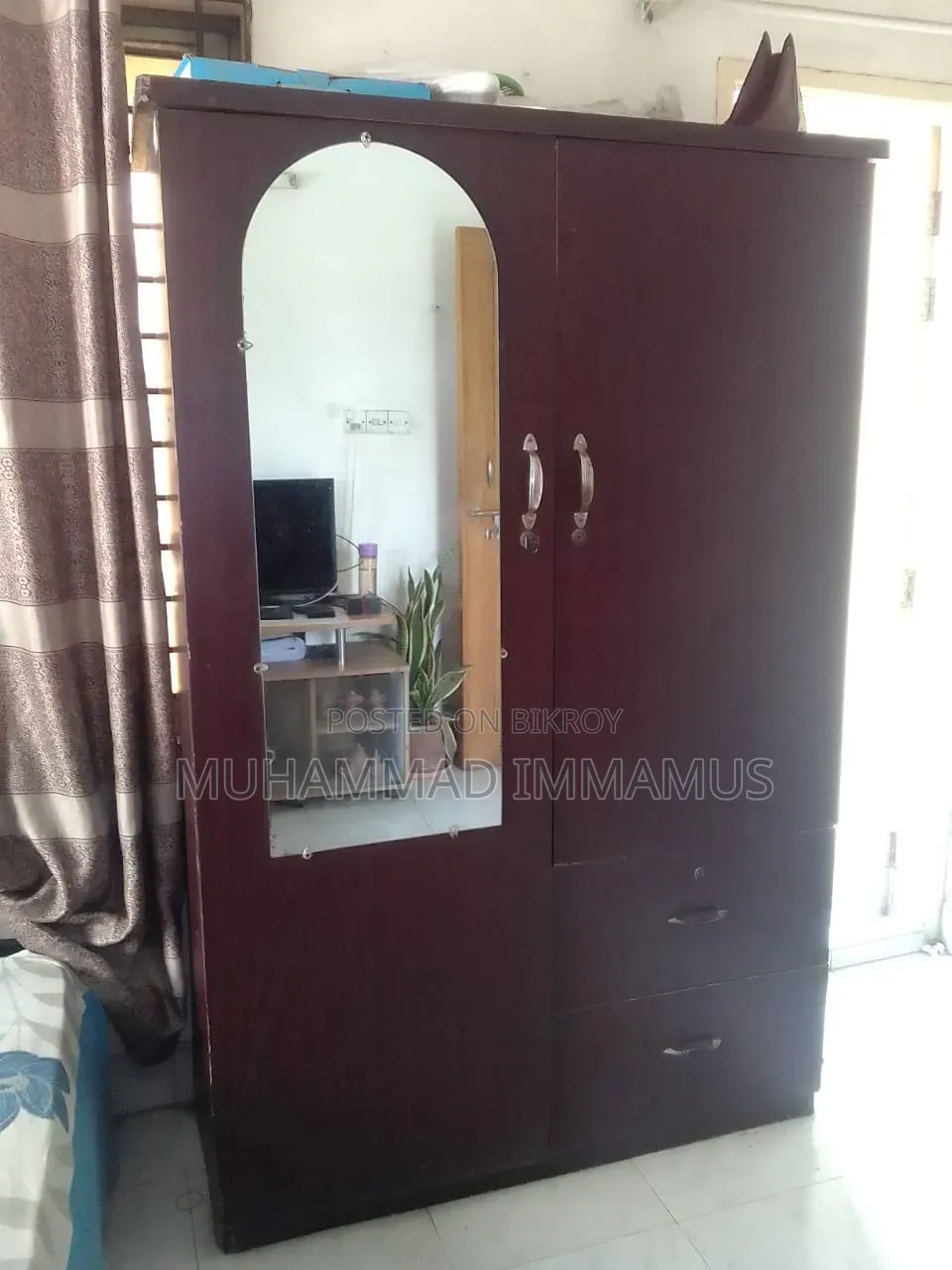 ওয়ারড্রোব (আলমিরা)