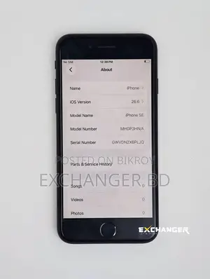 Apple iPhone SE (2020) 64 GB Black