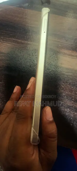 Infinix Smart 8 64 GB Gold