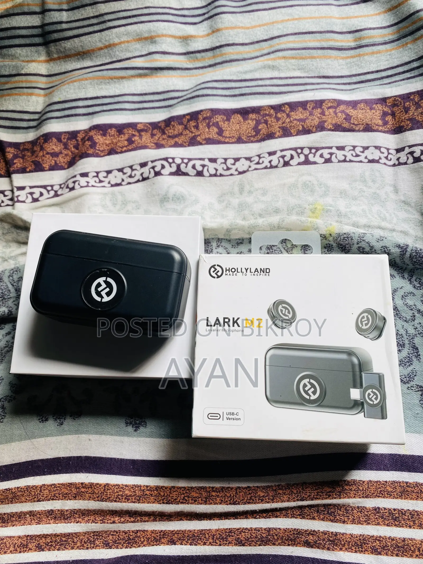Hollyland LARK M2 1:1 China Copy Wireless Microphone