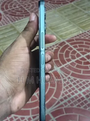 Vivo Y17s 128 GB
