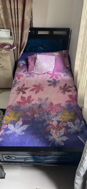 লোহার সিঙ্গেল বেড