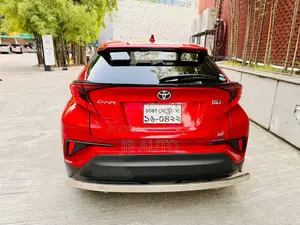 Toyota C-HR 2019 Red