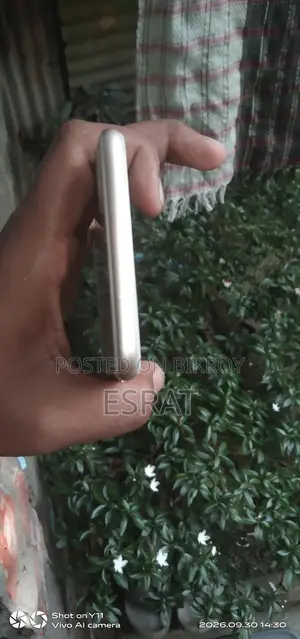 অ্যাপল আইফোন ৭ প্লাস ১২৮ জিবি গোল্ড
