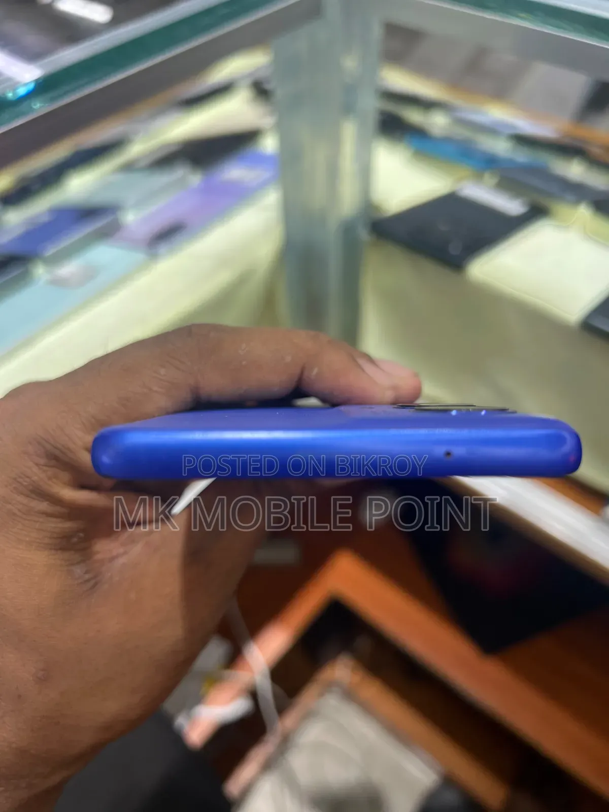 মোটরসাইকেল মোটো জি৮৫ ১২৮ জিবি নীল