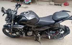 নিউ হিরো এক্সট্রিম ১২৫আর ২০২৫ ব্ল্যাক