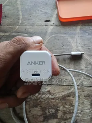 আইফোন চার্জার