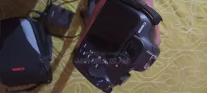 Canon 1200D