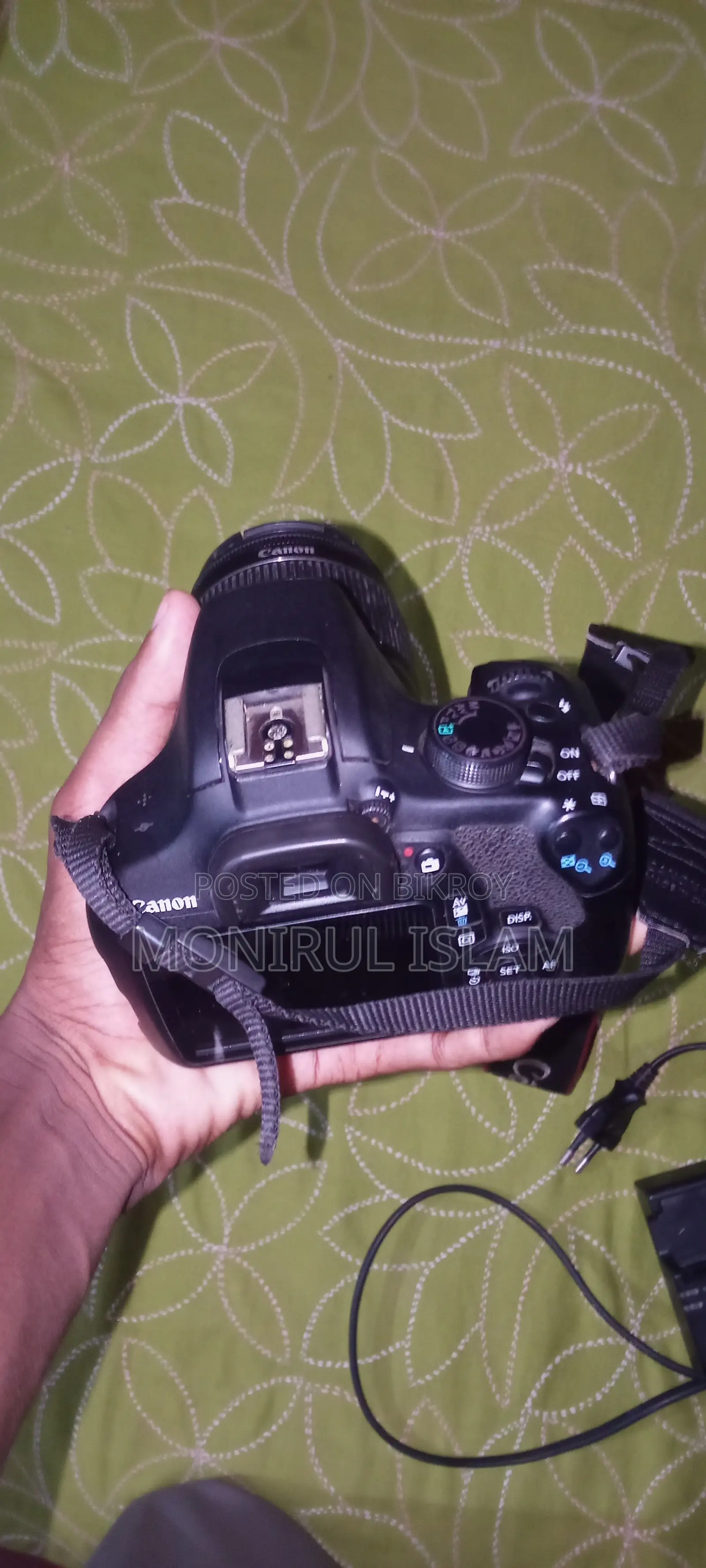 Canon 1200D