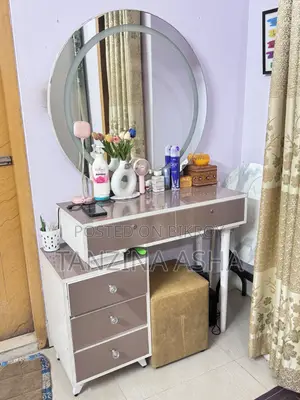 বেডরুমের কাস্টমাইজড আসবাবপত্র